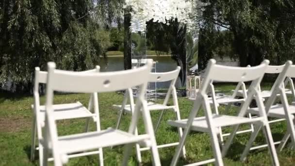 Beautiful Wedding Arch Ceremony Lake — Stock Video