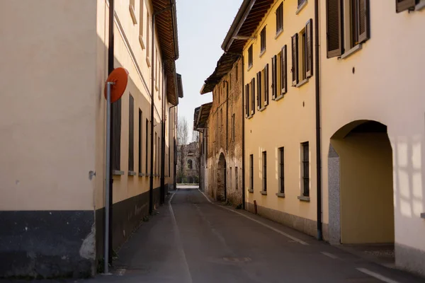 Eine Schöne Architektur Italienischer Gebäude Auf Der Straße — Stockfoto