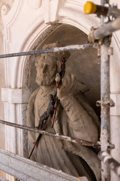 Una Restauración Una Antigua Estructura Italiana Con Patrones Columnas — Foto de Stock