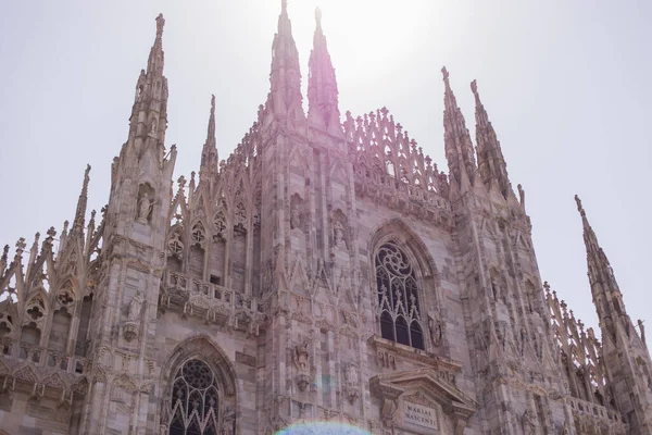 밀라노 밀라노 두오모 대성당의 스카이 라인아무도 밀라노 — 스톡 사진