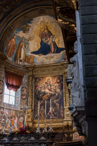 Bel Intérieur Ancien Une Église Catholique Italie — Photo