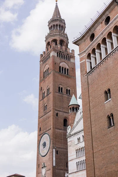 시계탑 이탈리아 도시의 아름다운 — 스톡 사진