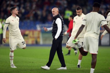 ROME, İtalya - 31.10.2021: STEFANO PIOLI (MIL) İtalyan Serisi 'nde WARM UP AS ROMA - AC MILAN arasında Roma Olimpiyat Stadyumu' nda oynanan bir futbol maçı.