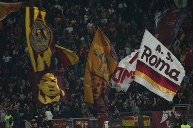 ROME, İtalya - 31.10.2021: Roma Olimpiyat Stadyumu 'nda AS ROMA - AC MILAN arasında oynanan İtalyan Serie Futbol Maçı sırasında.