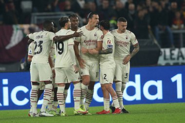 ROME, İtalya - 31.10.2021: IBRAHIMOVIC (MIL) İtalyan Serisi sırasında gol ve kutlama maçı Roma 'daki Olimpiyat stadyumunda ROMA - AC MILAN arasındaki maç.