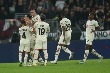 ROME, İtalya - 31.10.2021: IBRAHIMOVIC (MIL) İtalyan Serisi sırasında gol ve kutlama maçı Roma 'daki Olimpiyat stadyumunda ROMA - AC MILAN arasındaki maç.