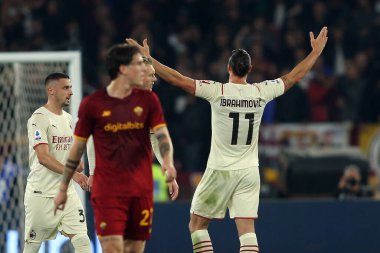 ROME, İtalya - 31.10.2021: IBRAHIMOVIC (MIL) İtalyan Serisi sırasında gol ve kutlama maçı Roma 'daki Olimpiyat stadyumunda ROMA - AC MILAN arasındaki maç.