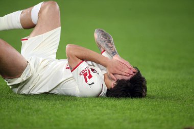ROME, İtalya - 31.10.2021: İtalyan Serisi sırasında TONALI (MIL) INJURED AS ROMA VS AC MILAN arasında Roma Olimpiyat Stadyumu 'nda oynanan bir futbol maçı.
