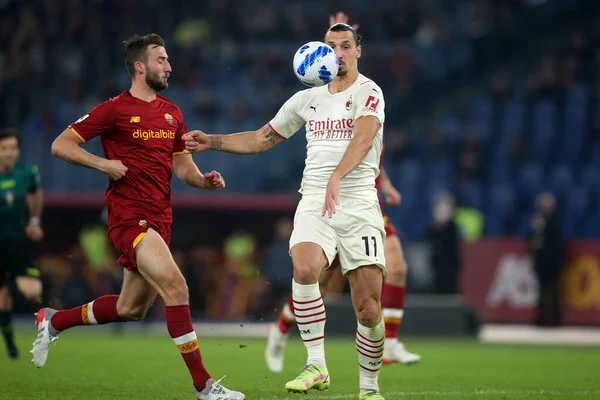 Roma Italia 2021 Bryan Cristante Roma Ibrahimovic Mil Acción Durante —  Fotos de Stock