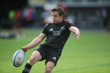 Roma, İtalya - 6 Kasım 2021: GEORGE BRIDGE (All) Roma 'daki Olimpiyat Stadyumu' nda İtalya ile BlackMatch arasındaki 2021 Sonbahar Uluslar Serisi Deneme Maçı öncesi ısınma turları sırasında.