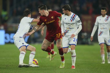 ROME, İtalya - 22.12.2021: Roma Olimpiyat Stadyumu 'nda AS ROMA VS UC SAMPDORIA arasında oynanan İtalya Serisi futbol maçı