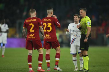 ROME, İtalya - 22.12.2021: Roma Olimpiyat Stadyumu 'nda AS ROMA VS UC SAMPDORIA arasında oynanan İtalya Serisi futbol maçı