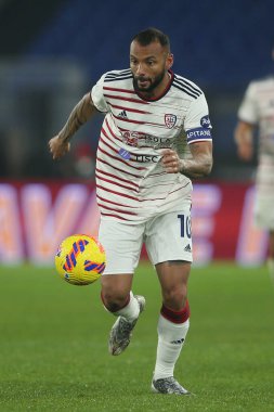 ROME, İtalya - 06.01.2022: JOAO PEDRO (CAGLIARI) İtalyan Serisi sırasında Roma Olimpiyat Stadyumu 'nda SS AS ROMA - S CAGLIARI arasında oynanan bir futbol maçı