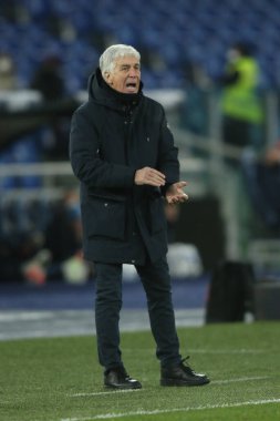 ROME, İtalya - 22.01.2022: GASPERINI COACH (ATA) İtalyan Serisi sırasında SS LAZIO ATALANTA ile Roma Olimpiyat Stadyumu arasında oynanan futbol maçı