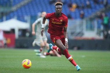 ROME, İtalya - 05.02.2022: TAMMY ABRAHAM (AS ROMA) İtalyan Serisi sırasında Roma 'daki Olimpiyat stadyumunda AS ROMA - GENOA FC arasında oynanan futbol maçı