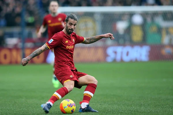 ROME, İtalya - 05.02.2022: RELVAS de OLIVEIRA (AS ROMA) İtalyan Serisi sırasında Roma 'daki Olimpiyat stadyumunda AS ROMA - GENOA FC arasında oynanan bir futbol maçı