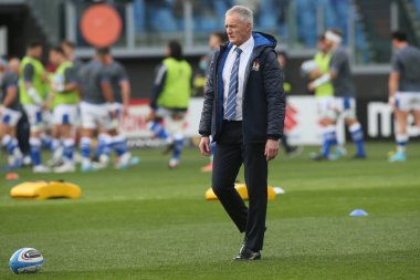 Roma, İtalya - 13.02 2022: KIERAN CROWLEY (ITALY) 2022 Guinness Altı Milletler Test Maçı öncesi ısınma turu, İtalya ve İngiltere Roma Olimpiyat Stadyumu 'nda karşı karşıya..