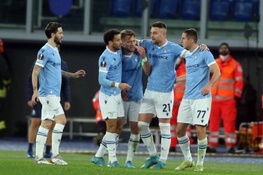 Roma, İtalya - 24.02.2022: CIRO IMMOBILE (LAZIO) UEFA Avrupa Ligi 'nin UEFA Avrupa Ligi Round-Offs Round-Leg Bir futbol karşılaşması sırasında Roma' daki Olimpiyat Stadyumu 'nda SS Lazio ve Porto arasında gol attı.