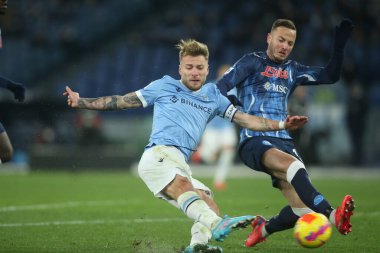 ROME, İtalya - 27.02.2022: CIRO IMMOBILE (LAZIO), RRAHMANI (NAP) İtalyan Serisi sırasında eylem halindeydi.