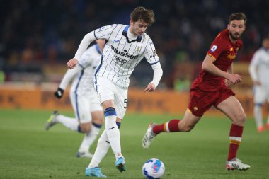 ROME, İtalya - 05.03.2022: MIRANCHUK (ATA) İtalyan Serisi sırasında Roma Olimpiyat Stadyumu 'nda SS AS ROMA - S ATALANTA arasında oynanan futbol maçı