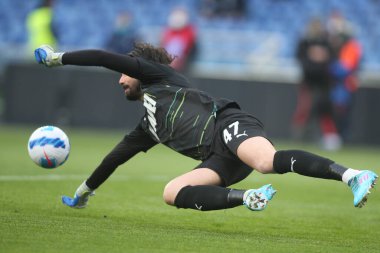 ROME, İtalya - 02.04.2022: İtalya Serisi sırasında SS LAZIO ile SASSUOLO arasında Roma Olimpiyat Stadyumu 'nda oynanan futbol maçı