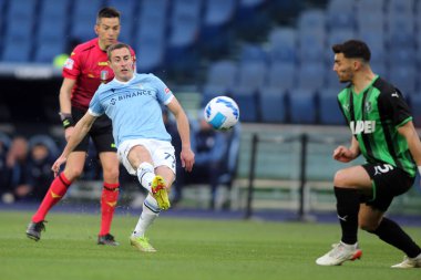 ROME, İtalya - 02.04.2022: A.MARUSIC (LAZIO) İtalyan Serisi 'nde SS LAZIO ile SASSUOLO arasındaki futbol maçı sırasında Roma Olimpiyat Stadyumu' nda gerçekleşti