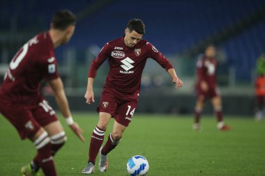 ROME, İtalya - 16.04.2022: BREKALO, İtalya Serie A futbol karşılaşması sırasında Roma Olimpiyat Stadyumu 'nda SS LAZIO-TORINO FC arasında maç yapıyor