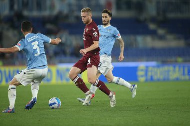ROME, İtalya - 16.04.2022: LUIZ FELIPE (LAZIO), POBEGA (TOR) İtalyan Serisi 'nde SS LAZIO - TORINO FC arasında Roma Olimpiyat Stadyumu' nda oynanan futbol maçı sırasında