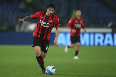 ROME, İtalya - 24.04.2022: TONALI (MIL) İtalyan Serisi sırasında Roma Olimpiyat Stadyumu 'nda SS LAZIO-AC MILAN arasında oynanan futbol maçı