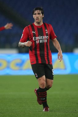 ROME, İtalya - 24.04.2022: TONALI (MIL) İtalyan Serisi sırasında Roma Olimpiyat Stadyumu 'nda SS LAZIO-AC MILAN arasında oynanan futbol maçı