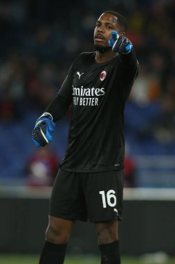 ROME, İtalya - 24.04.2022: MAIGNAN (MIL) İtalyan Serisi sırasında Roma Olimpiyat Stadyumu 'nda SS LAZIO-AC MILAN arasında oynanan futbol maçı