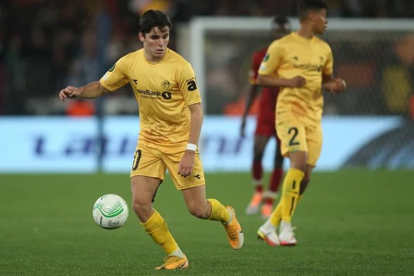 ROME, ITALY - 14.04.2022: H.VETLESEN (BODO) UEFA Konferans Ligi çeyrek final maçı sırasında 14 Nisan 'da Roma Olimpiyat Stadyumu' nda oynanan FK Bodo / Glimt karşılaşmasında.