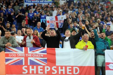 ROME, ITALY - 05.05.2022: Leicesters taraftarları Roma 'daki Olimpiyat Stadyumu' nda oynanan UEFA Avrupa Konferans Ligi yarı final karşılaşmasını bekliyorlar.