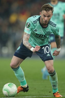 ROME, ITALY - 05.05.2022: James Maddison (Leicester) UEFA Avrupa Konferans Ligi yarı final karşılaşmasında Roma 'daki Olimpiyat Stadyumu' nda Roman v Leicester City.