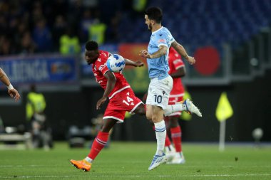 ROME, İtalya - 07.05.2022: VİEIRA (SAMP) LUIS ALBERTO (LAZIO) İtalyan Serisi sırasında eylem halindedir..
