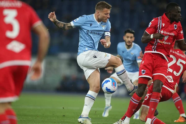 ROME, İtalya - 07.05.2022: CIRO IMMOBILE (LAZIO) İtalyan Serisi sırasında eylem halindeydi SS LAZIO - S SAMPDORIA GENOA arasında Roma Olimpiyat Stadyumu 'nda oynanan futbol karşılaşması.