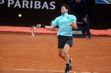 ROME, ITALY - 09 Mayıs 2022 tarihinde İtalya 'nın Foro Italico kentinde oynanan Internazionali BNL D' Italia 'da oynanan maçta, İtalyan F. Fognini' ye karşı forehand oynadı..