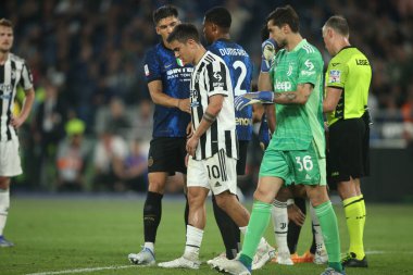 ROME, İtalya - 11.05.2022: FC JUVENTUS TURIN 'e karşı FC INTERNAZIONALE MILAN' ın Roma 'daki Olimpiyat Stadyumu' nda oynanan İtalya Kupası Finali 2022 Kupası 'nda eylem halindedir.