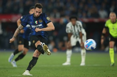 ROME, İtalya - 11.05.2022: FC JUVENTUS TURIN 'e karşı FC INTERNAZIONALE MILAN' ın Roma 'daki Olimpiyat Stadyumu' nda oynanan İtalya Kupası Finali 2022 Kupası 'nda eylem halindedir.