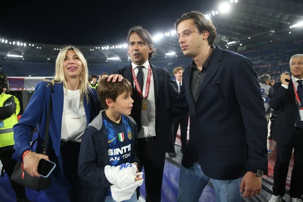 Ρωμη Ιταλία 2022 Simone Inzaghi Γιορτάζει Νίκη Την Οικογένειά Του — Φωτογραφία Αρχείου
