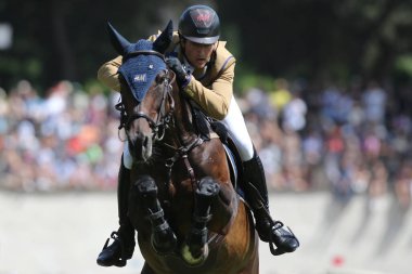 ROME, İtalya - 29.05.2022: NICOLA FHIPPAERTS Piazza di Siena - 89 CSIO ROMA 2022, ROMA ROLEX GRAND PRIX, iki tur yarışması.
