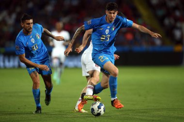 ROME, İtalya - 07.06.2022: ALESSANDRO BASTONI (ITALALY) UEFA Uluslar Ligi 2023 'te oynanan Orogel Stadyumu-Dino Manuzzi maçında İtalya ile Hungary arasındaki maç 7 Haziran 2022' de Cesena 'da gerçekleşti..