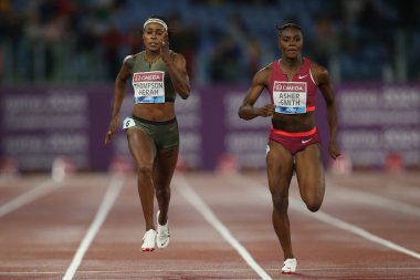 ROME, İtalya - 09.06.2022: ASHER-SMITH (GBR) THOMSON-HERAH (JAM) IAAF Wanda Diamond League - Roma 'daki Stadio Olimpico' da Golden Gala toplantısı 2022. 
