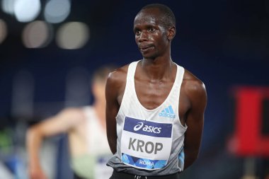ROME, İtalya - 09.06.2022: KROP JACOB (KEN) 5.000 metre erkekler IAF Wanda Diamond League - Roma 'daki Stadio Olimpico' da Golden Gala toplantısı 2022. 