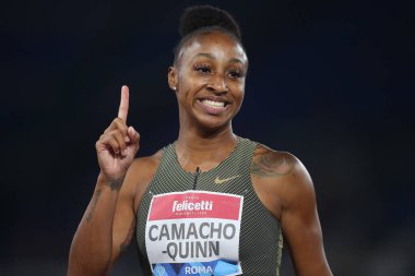 ROME, İtalya - 09.06.2022: CAMACHO-QUINN Jasmine (PUR) IAF Wanda Diamond League 'de 100 metre engelli kadınlar - Roma' daki Stadio Olimpico 'da Golden Gala toplantısı 2022. 
