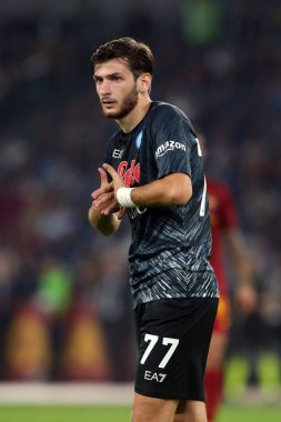 Roma, İtalya 23.10.2022: Khvicha Kvaratskhella (Napoli), İtalya 'nın başkenti Roma' daki Olimpiyat Stadyumu 'nda AS Roma ve Napoli Calcio arasında oynanan 2022-2023 sezonunda eylem halindedir..