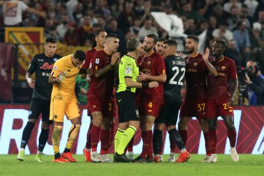 Roma, İtalya 23.10.2022: İtalya Futbol Şampiyonası Serie A 2022-2023, İtalya 'nın başkenti Roma' da bulunan Olimpiyat Stadyumu 'nda AS Romanlar ve Napoli Calcio arasında oynanan karşılaşma..
