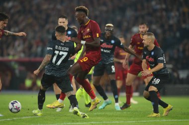 Roma, İtalya 23.10.2022: İtalya Futbol Şampiyonası Serie A 2022-2023, İtalya 'nın başkenti Roma' da bulunan Olimpiyat Stadyumu 'nda AS Romanlar ve Napoli Calcio arasında oynanan karşılaşma..
