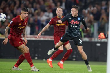 Roma, İtalya 23.10.2022: Piotr Zielinski (Napoli) İtalya Futbol Şampiyonası Serie A 2022-2023, AS Roman Napoli Calcio ile İtalya 'nın başkenti Roma' daki Olimpiyat Stadyumu 'nda oynanan karşılaşma..