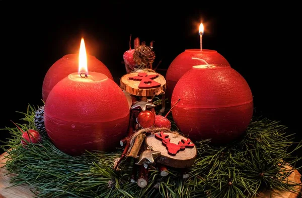 Adventing Wreath Christmas Red Candles Night — Zdjęcie stockowe